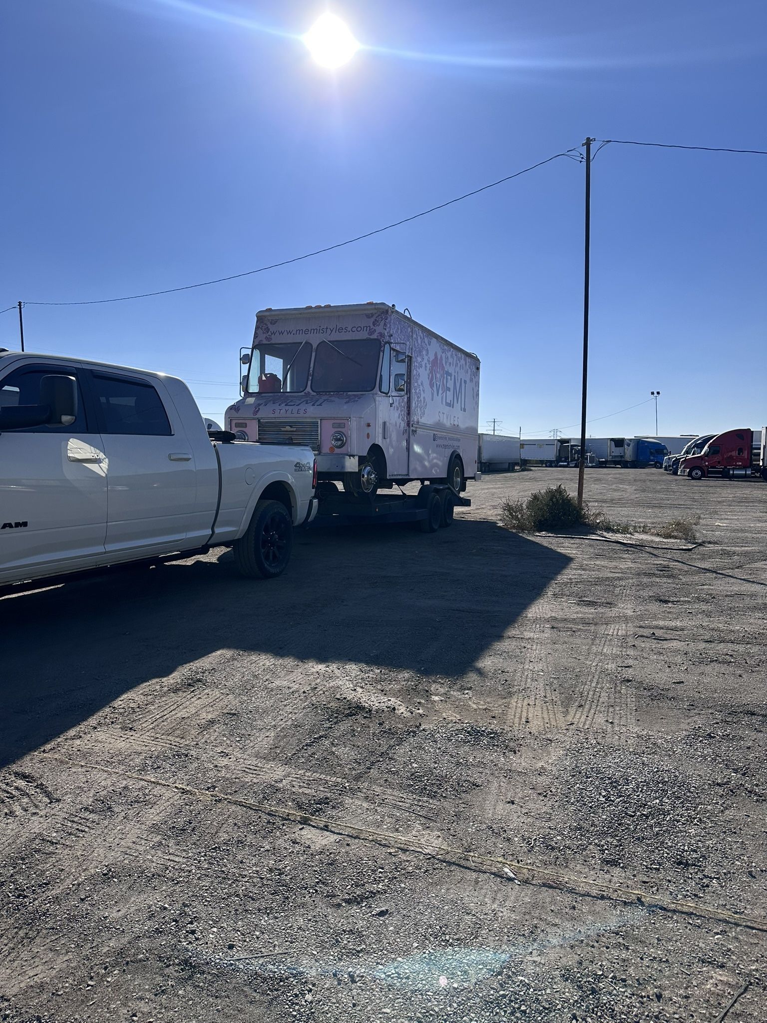 AUTO , RV TRAILER ,5TH WHEEL TRANSPORT
