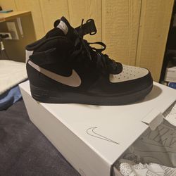 New Nike AIR FORCE 1
