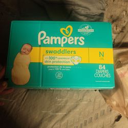 PAMPERS NEWBORN DIAPERS 84CT