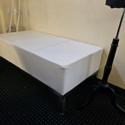 Faux Leather White Bench Or Coffee Table/ottoman