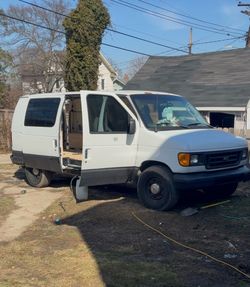 E 150 ford van
