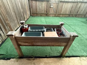 Raised Garden Bed Planter Table