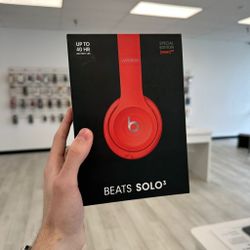 Beats Solo3 Wireless Headphones -PAYMENTS AVAILABLE NO CREDIT NEEDED
