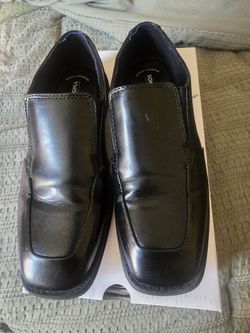 Boys dress shoes