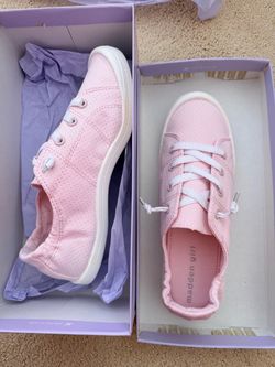 Madden Girl Bailey-P Lavender Slip-On Canvas Sneakers - Size 7