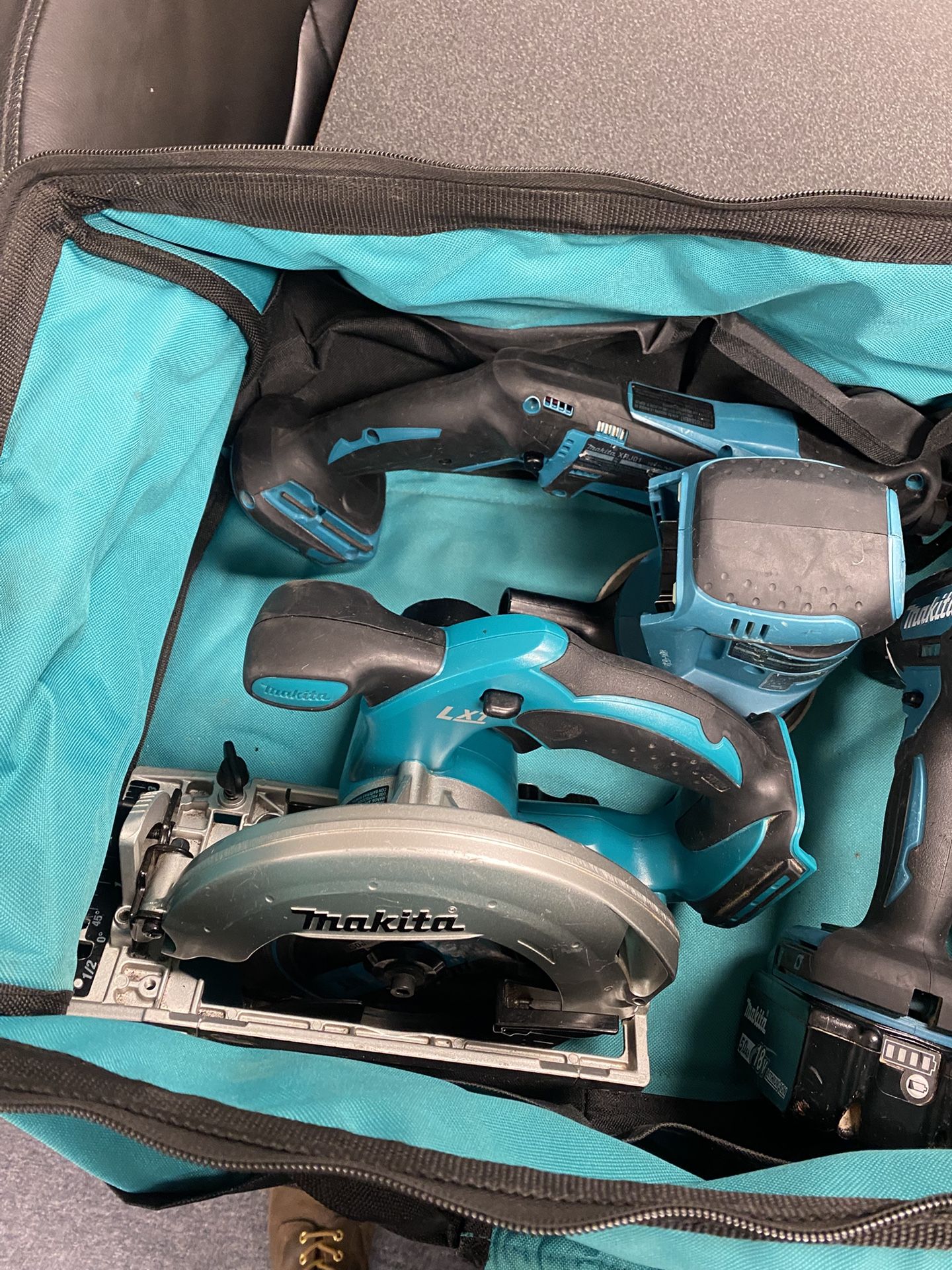 Makita 5 Tool Kit