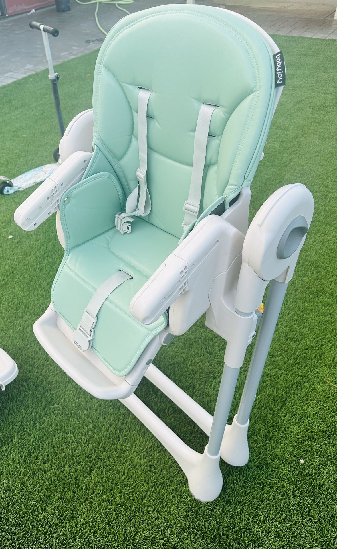 Convertible High Chair for Babies & Toddlers