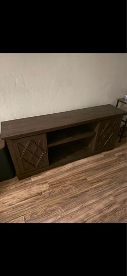 Entertainment stand