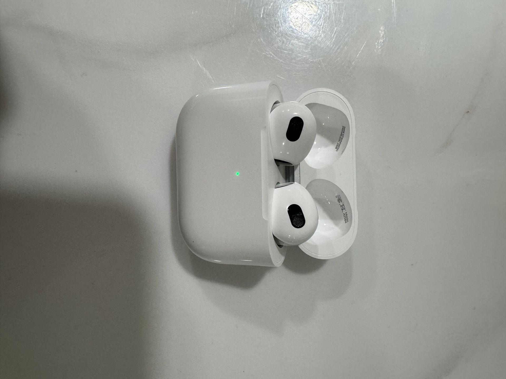 AirPods Gen 3s