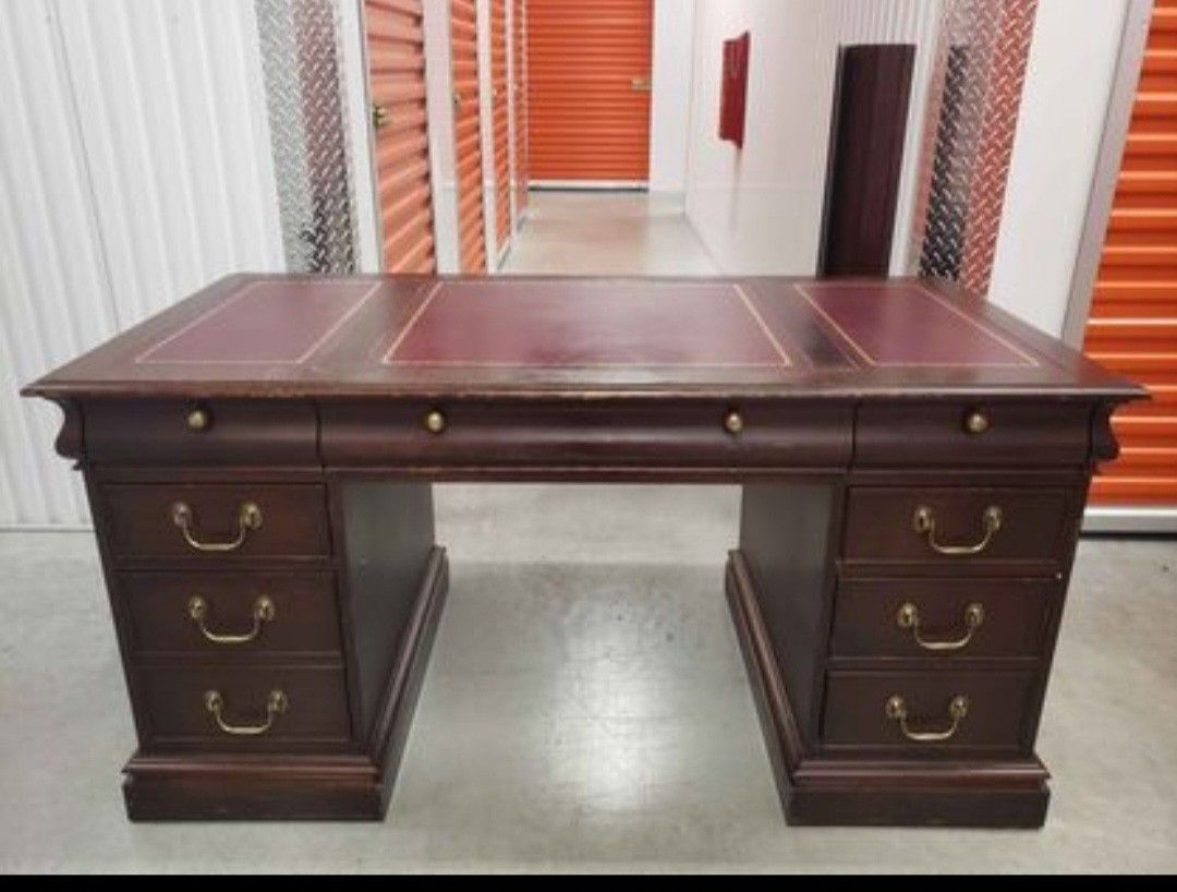 Beautiful Executive Desk