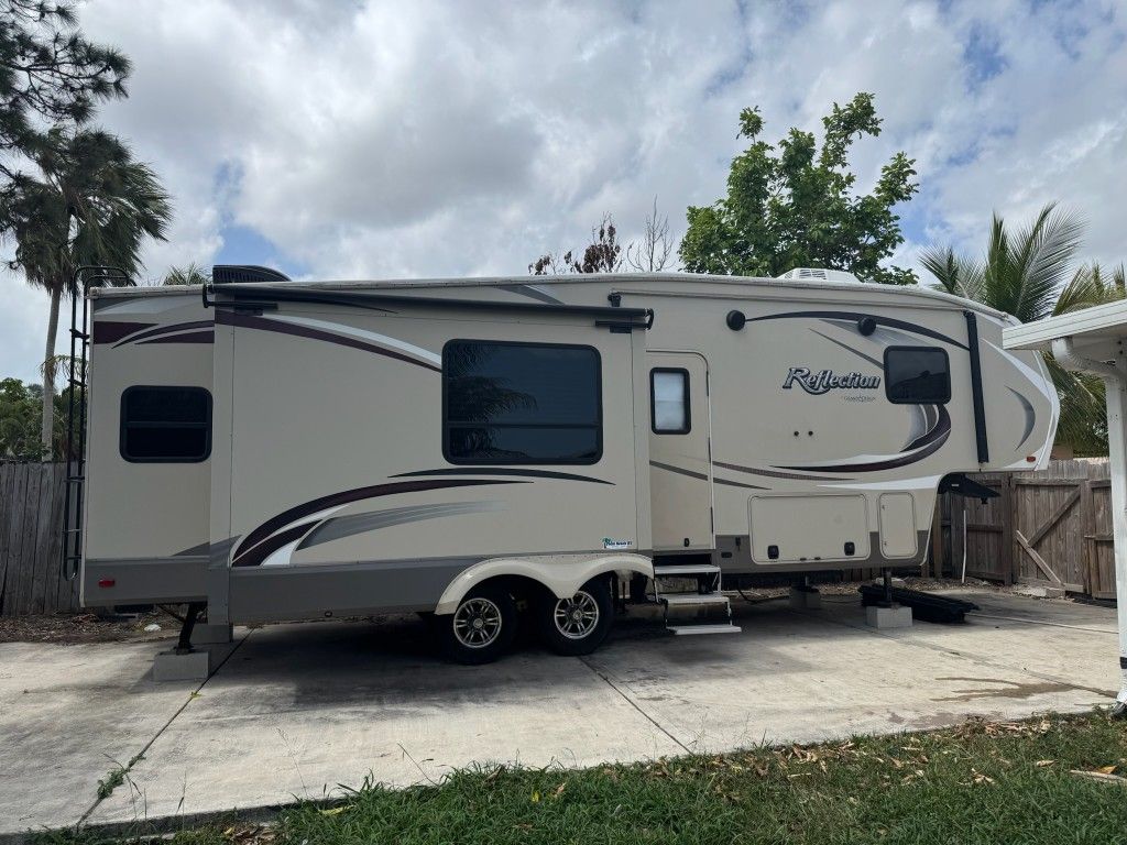 2013 Grand Design Rv
