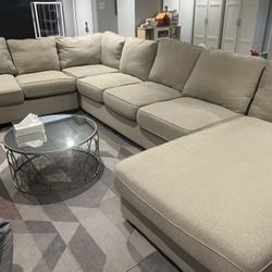 Sectional With Chaise