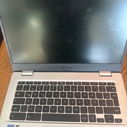 ASUS Chromebook with Spanish (Latin American) Keyboard - Lightly Used