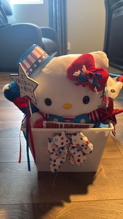 4th Of July Hello Kitty Basket