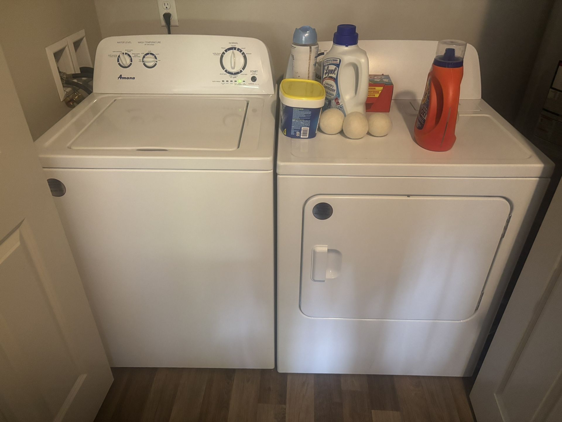 Armana Washer And Dryer