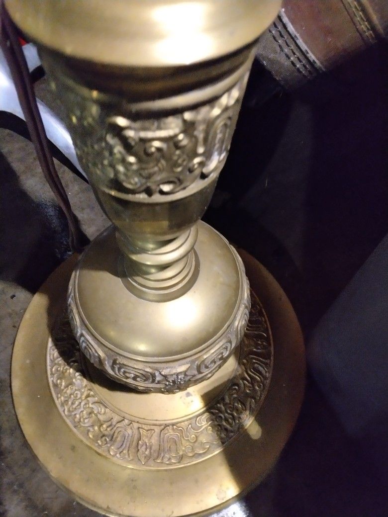 Bread Antique Lamp/No Shade