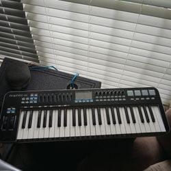Samson Graphite 49 Midi Keyboard 