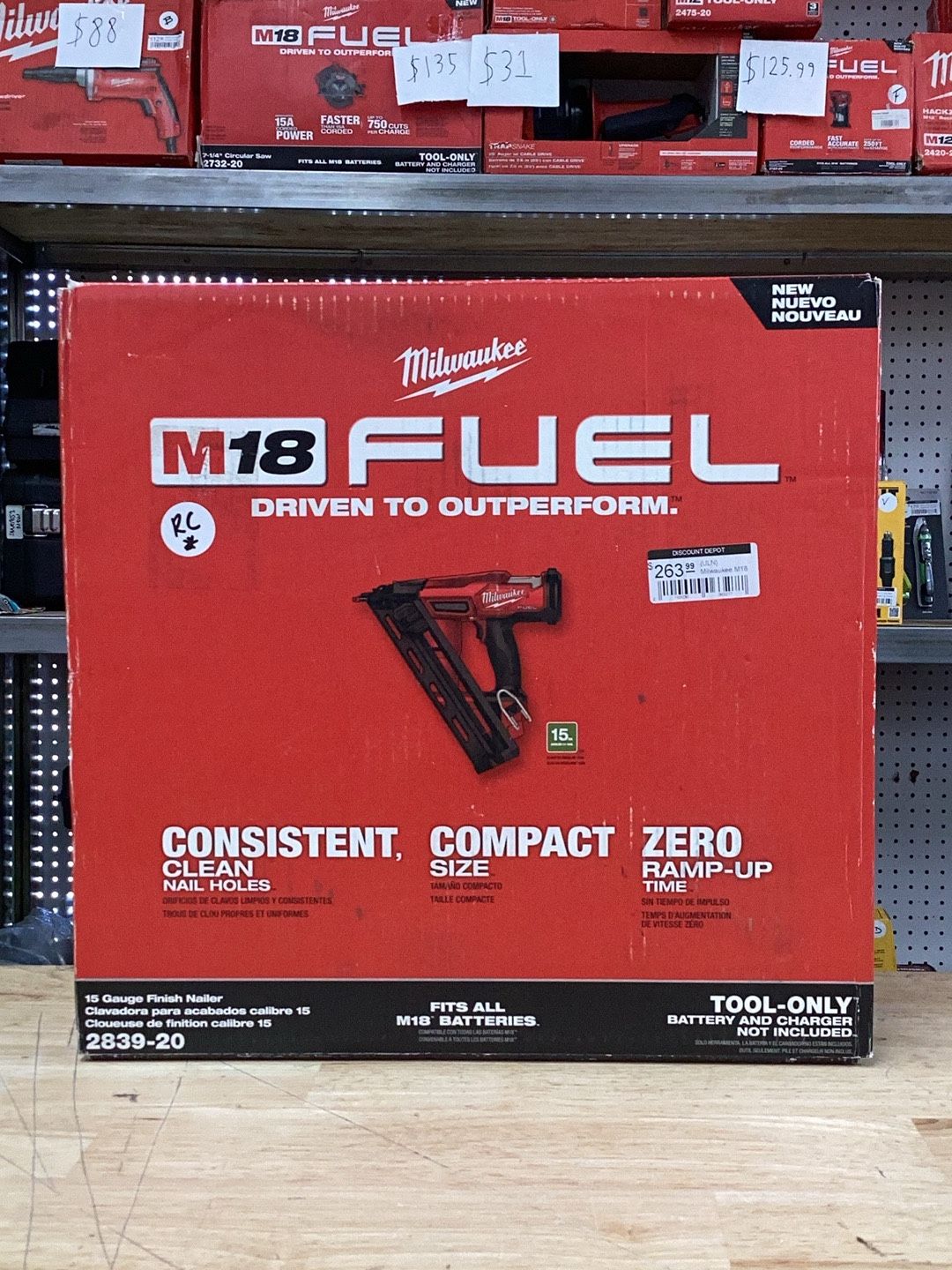 Milwaukee M18 FUEL 18-Volt Lithium-Ion Brushless Cordless Gen II 15-Gauge Angled Finish Nailer (Tool-Only)