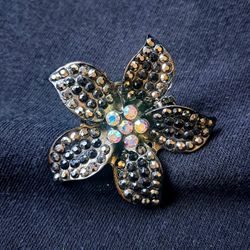Black Flower Ring