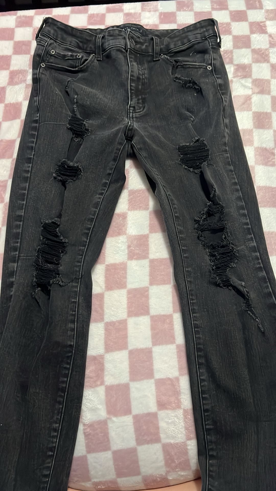 Black ripped skinny Aeropostale, jeans