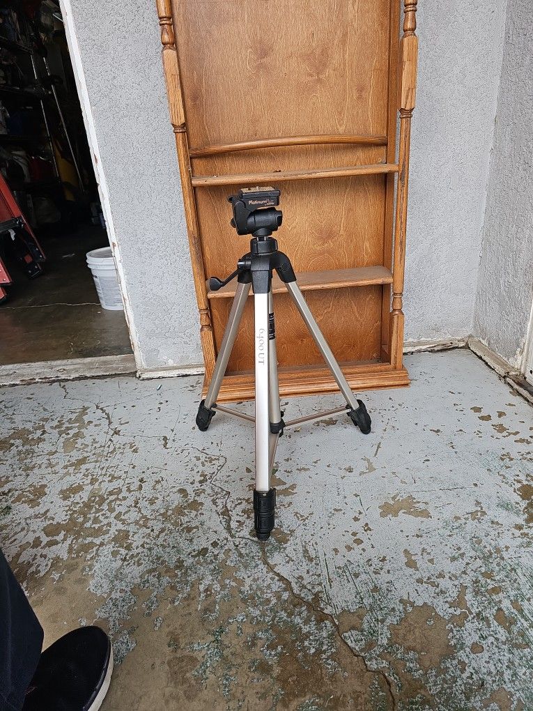 Tripod 6400 UT