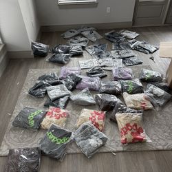 WHOLESALE CLOTHES *READ DESCRIPTION*