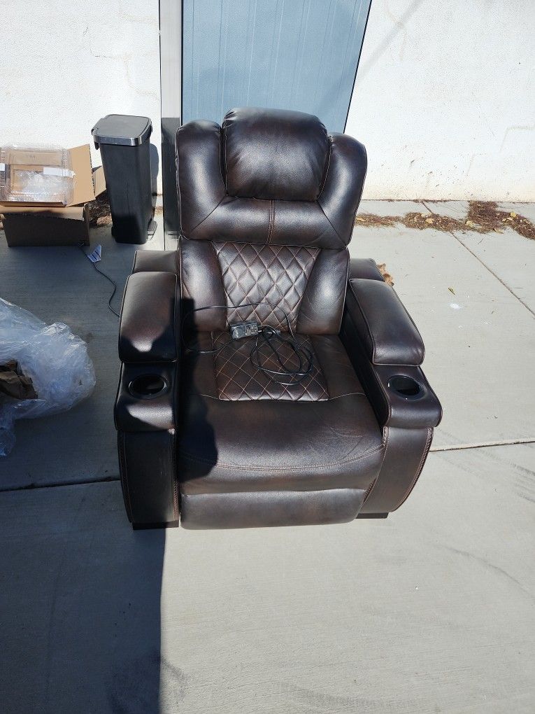 Recliner