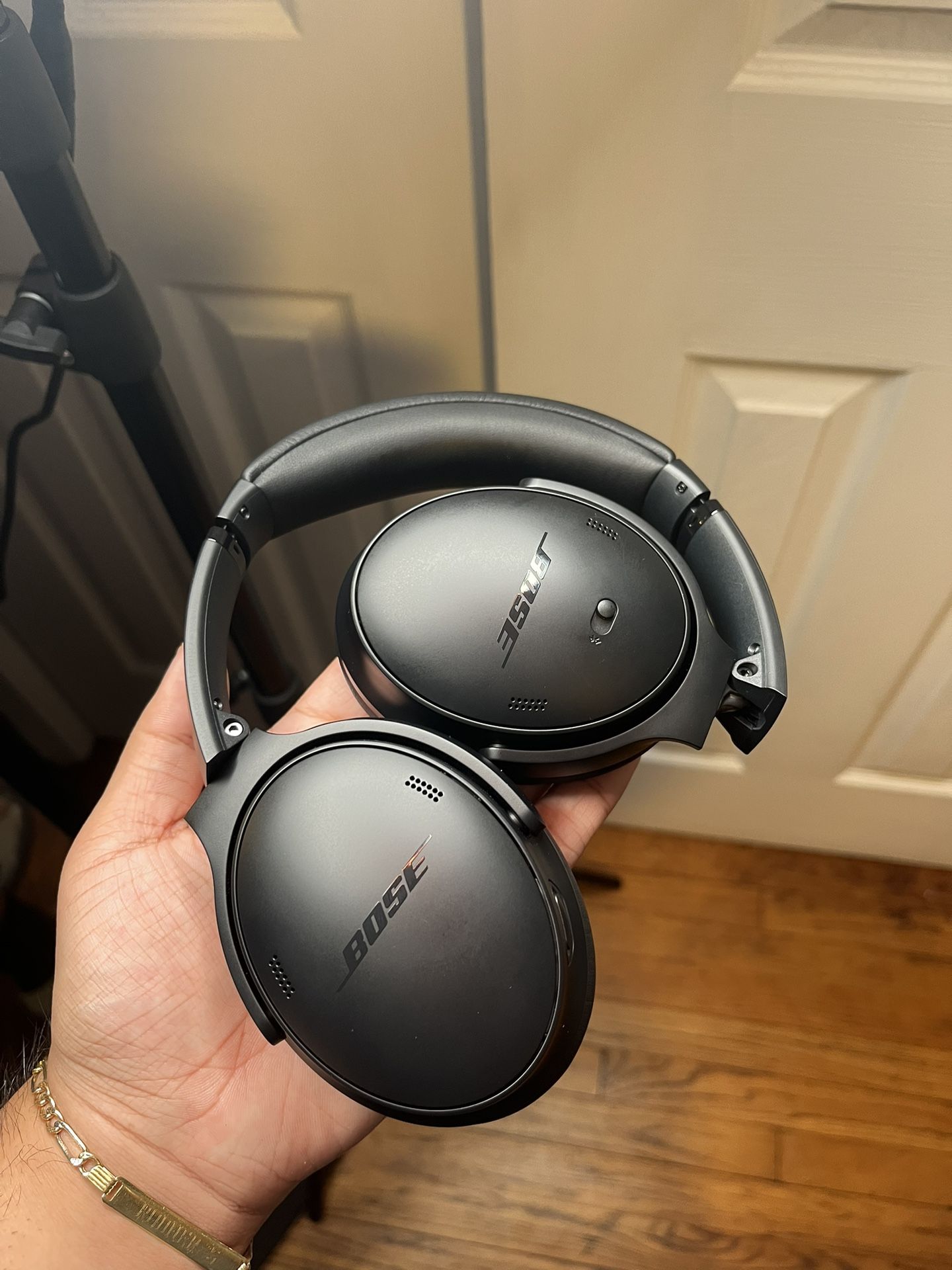 Bose Quietcomfort Headphones