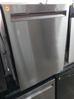 KitchenAid stainless steel dishwasher with 3rd rack and stainless tub - Free delivery