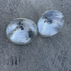 Datsun Head Light
