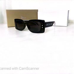 New CD 😎🕶️ Rectangular Square BLACK/White
