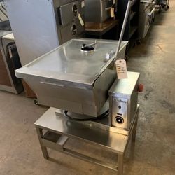Tilt Skillet CLEVELAND SET-10