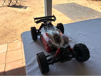 Arrma Typhon 1/8 3s 4x4