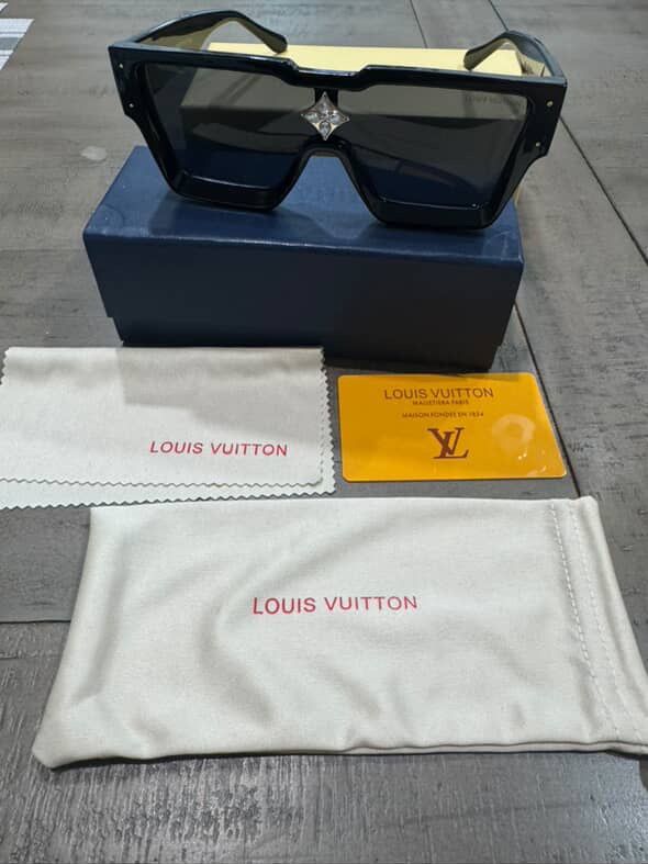Lv Sun Glasses