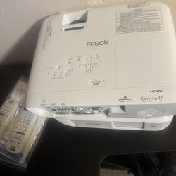 Epson Projector & 100" Motorized Screen