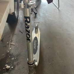 Razor Scooter $10