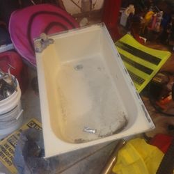 Rv Tub