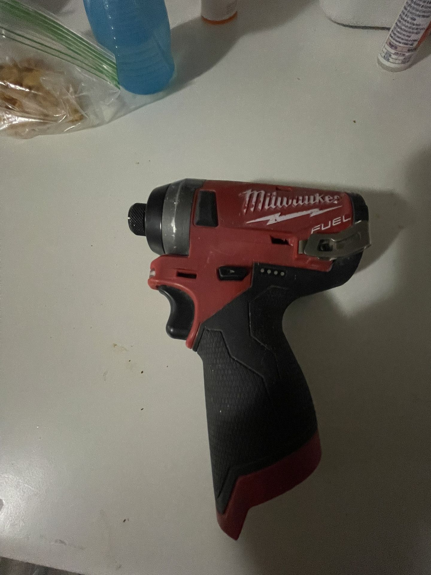 Milwaukee M12