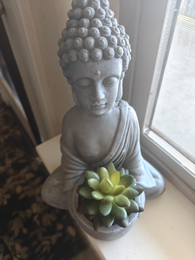 Mini Buddha Statue 5$