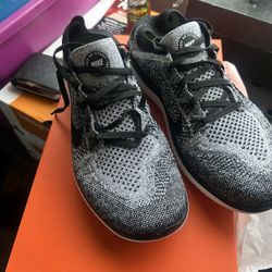 New  Women Nike 8.5 