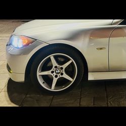 17 Inch BMW WHEELS / 5x120 Bolt Pattern 