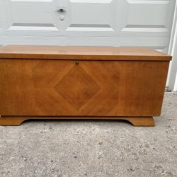  Cedar Chest