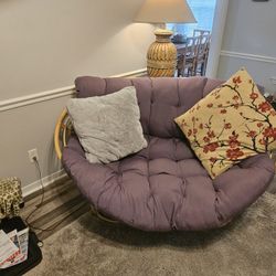 Like New Double Papasan