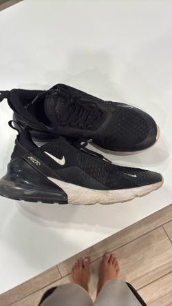 Nike AirMax 270 size 9.5 men’s