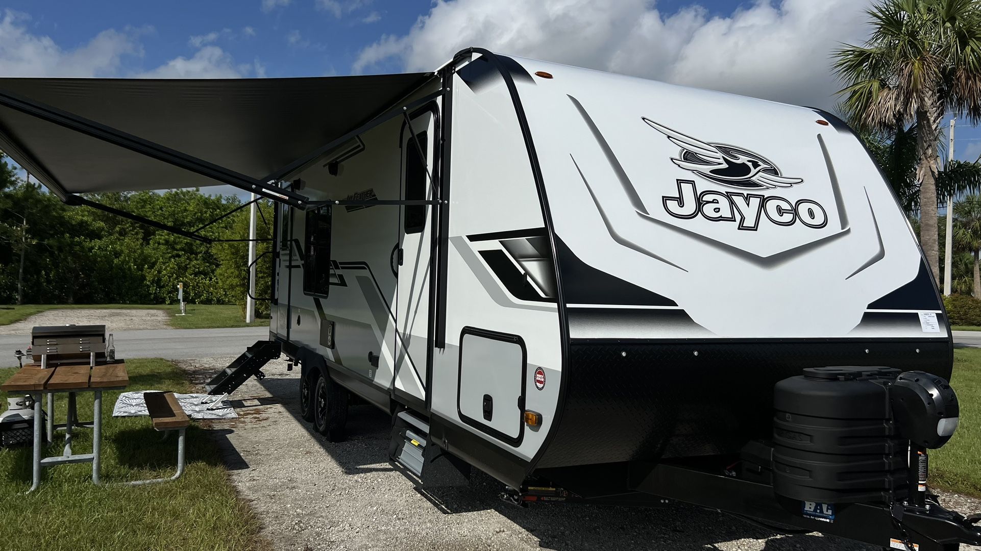 2025 Jayco feather 23RK