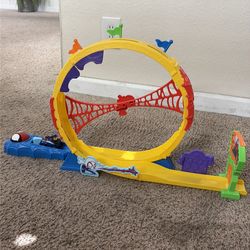 Kids race track
