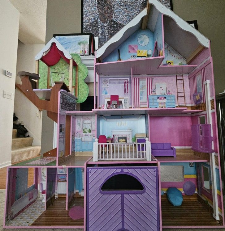 KidKraft - Treehouse
Retreat Mansion
Dollhouse Castle