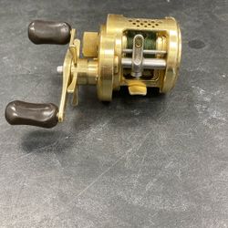 Shimano Conquest 200 Baitcasting Reel Japan 