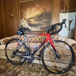 Giant Defy, 700C, Off Red, Medium