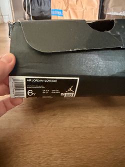 NIKE JORDAN